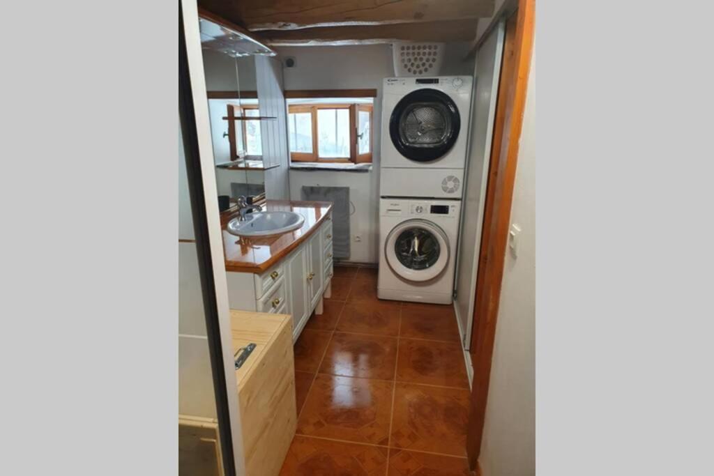 Maison Individuelle Chaleureuse Au Calme Bourg-Saint-Maurice Exterior foto