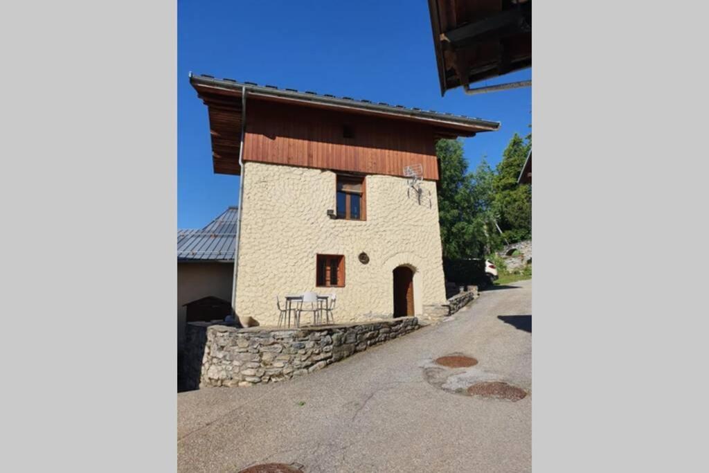 Maison Individuelle Chaleureuse Au Calme Bourg-Saint-Maurice Exterior foto